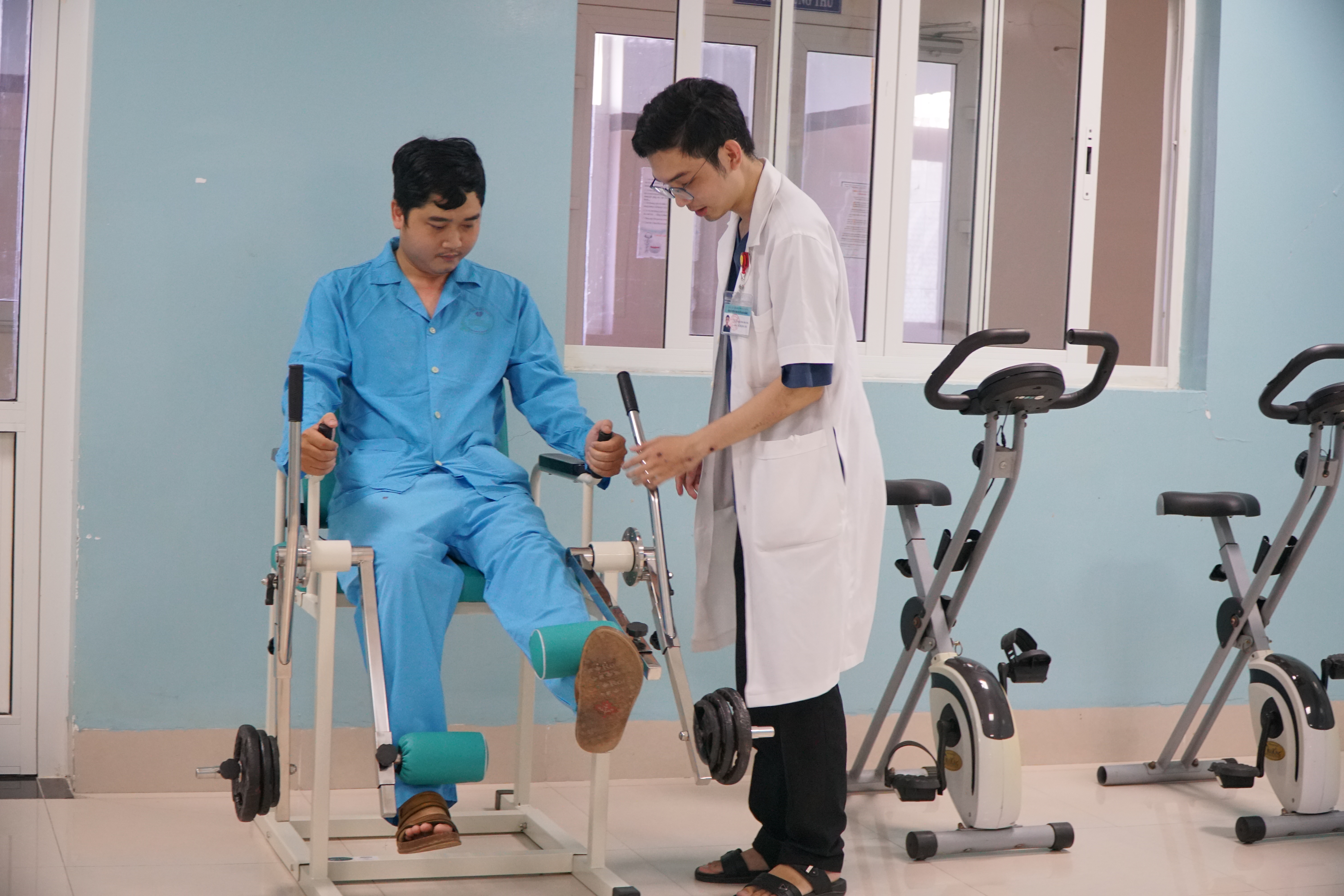 Bệnh viện Ung Bướu Đà Nẵng đưa vào hoạt động Đơn vị Y học cổ truyền - Phục hồi chức năng