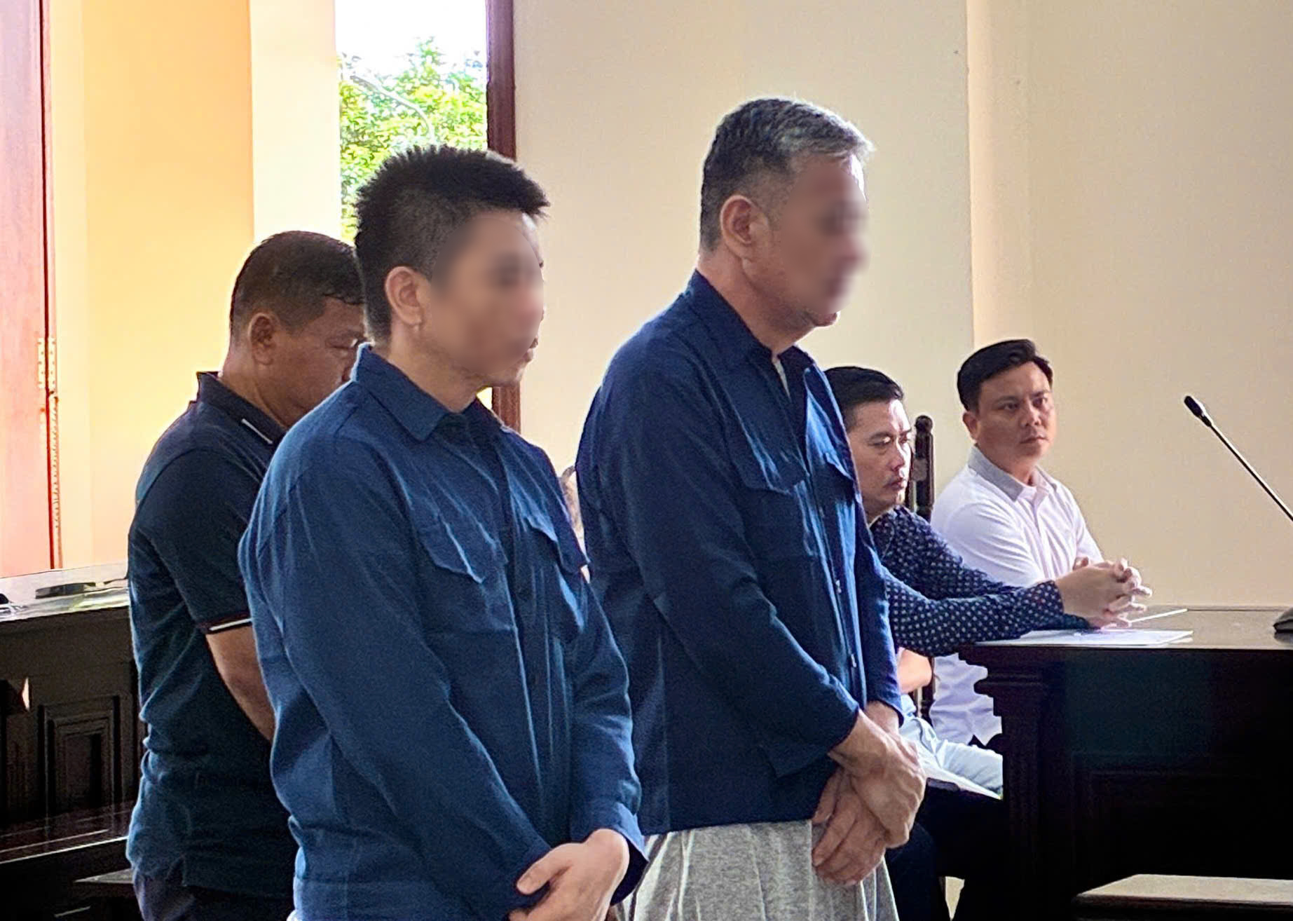 Cựu giám đốc ngân hàng lãnh 16 năm tù vì nhận hối lộ hơn 1,3 tỉ đồng