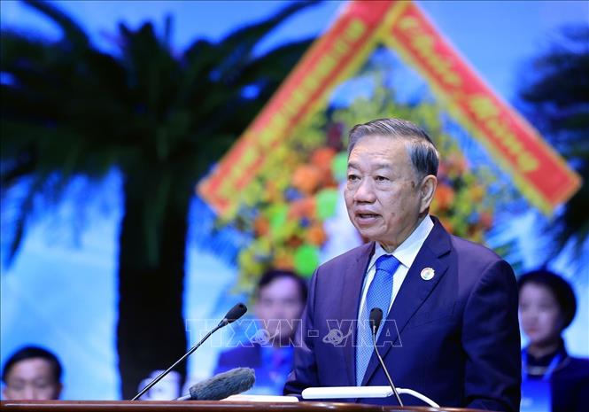 Tổng Bí thư, Chủ tịch nước Tô Lâm Đất nước đang cần một giai cấp công nhân hiện đại, bản lĩnh, sáng tạo hơn