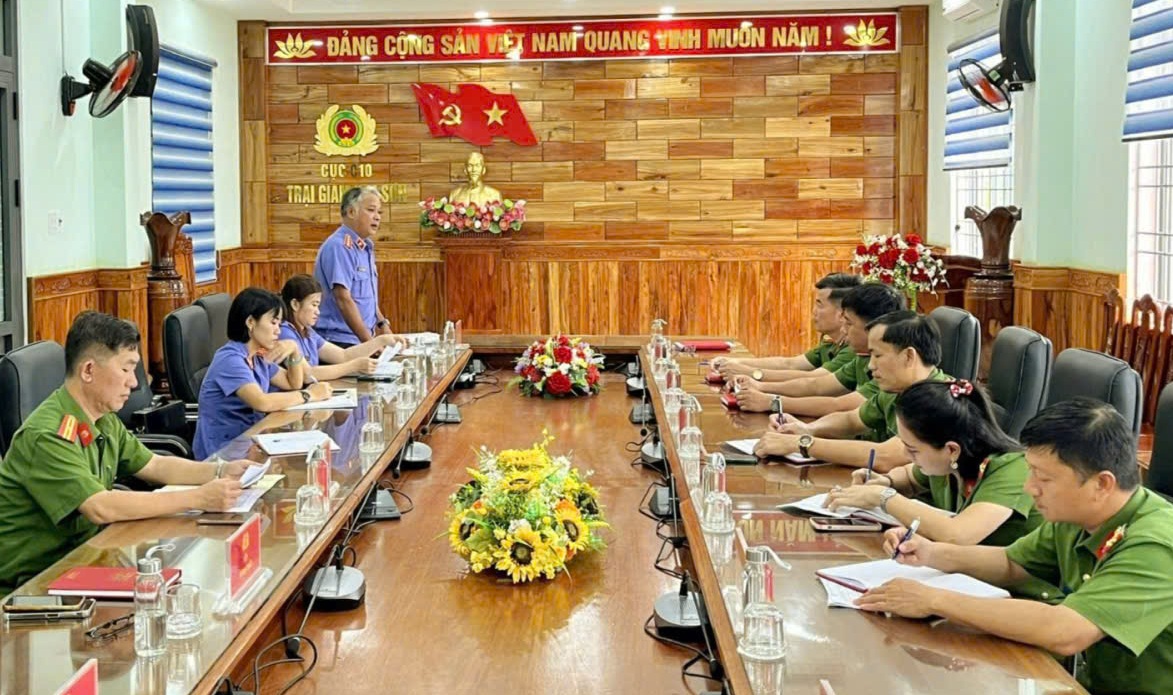 Kiểm sát quyết định thi hành án hình sự có hình phạt bổ sung Một số vấn đề cần lưu ý trong thực tiễn