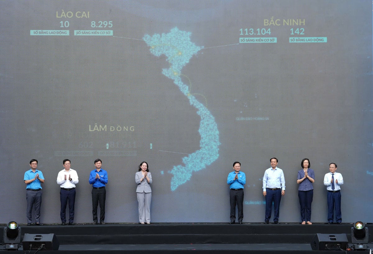 Phó Chủ tịch nước Võ Thị Ánh Xuân dự lễ phát động phong trào thi đua “Lao động giỏi, năng suất cao, thu nhập tốt”
