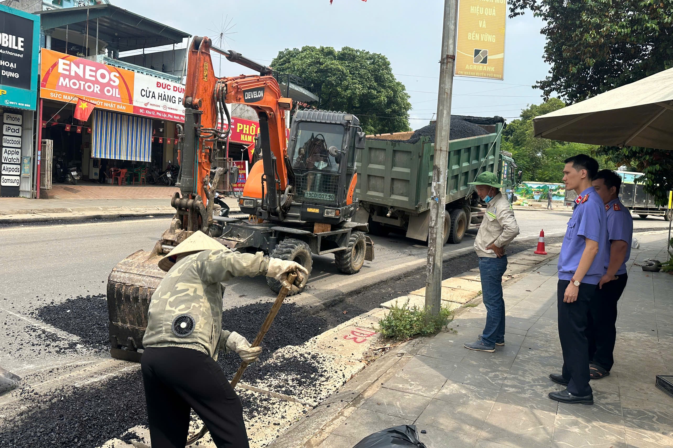 VKSND khu vực 3, tỉnh Phú Thọ kiến nghị khắc phục tình trạng thi công kéo dài