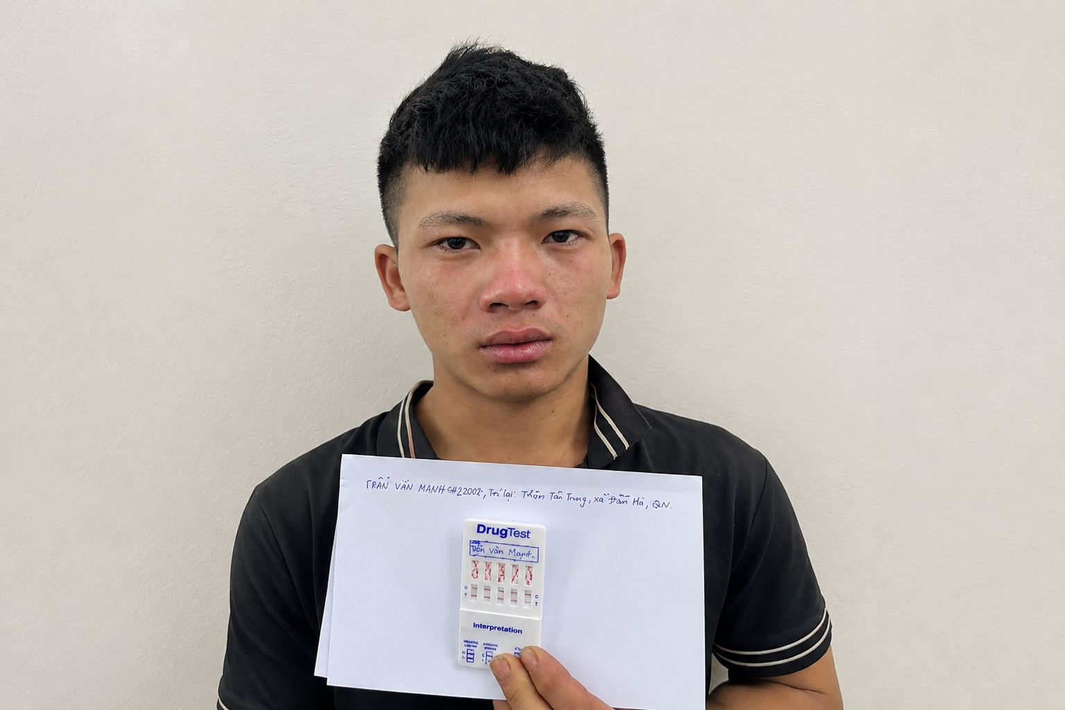 Gã hàng xóm hóa quỷ dữ sau chầu nhậu