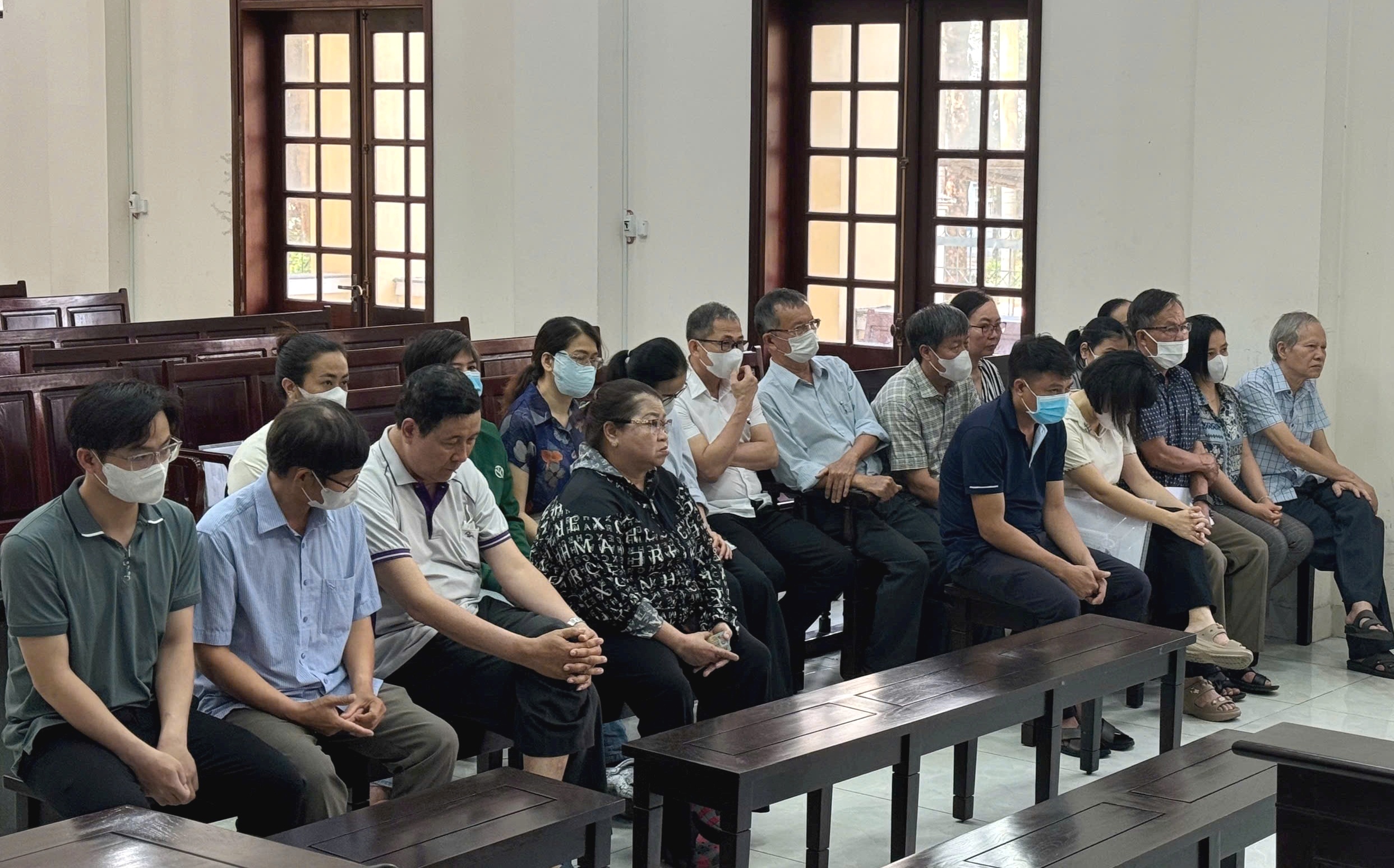 Chưa trích xuất được bị cáo, Tòa án lùi lịch xét xử “đại án” giám định tâm thần