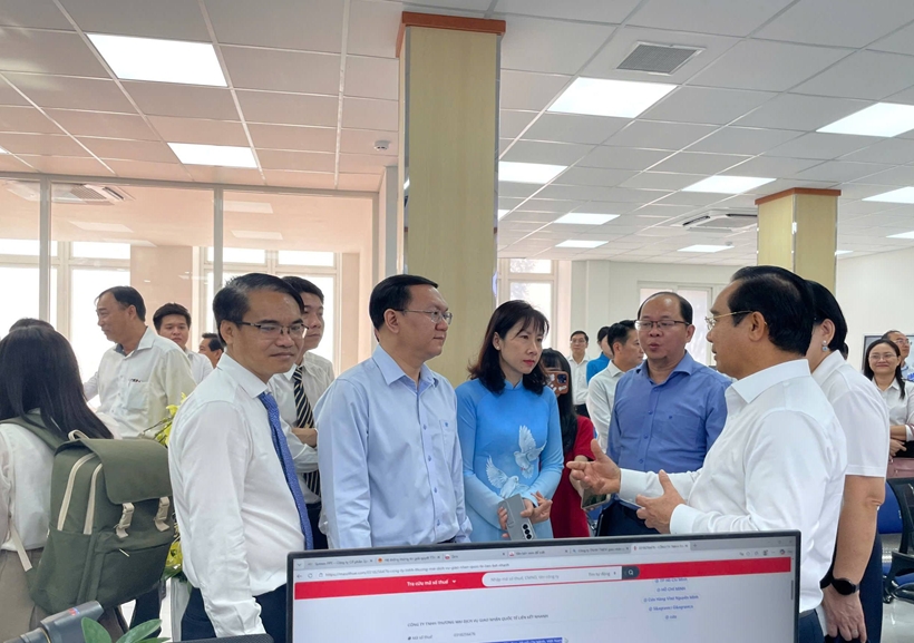 TP Hồ Chí Minh chỉ đạo nâng cao chất lượng cán bộ đáp ứng yêu cầu của tình hình mới