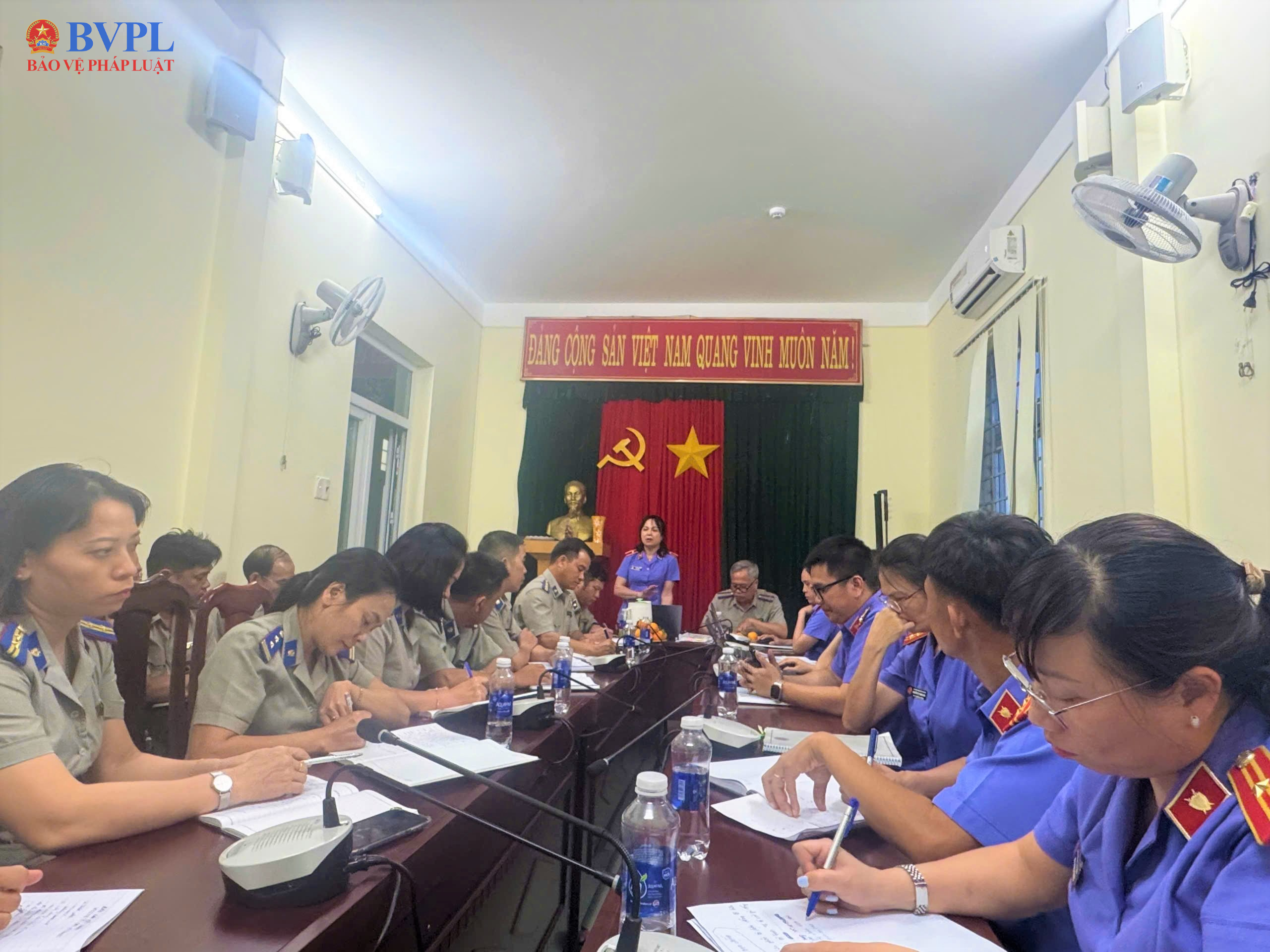 VKSND Khu vực 8 tỉnh Lâm Đồng tham gia Đoàn kiểm sát của VKSND tối cao trực tiếp kiểm sát công tác thi hành án dân sự