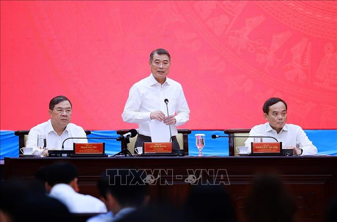 Thủ tướng Lê Minh Hưng TP Hồ Chí Minh phải phát huy mạnh mẽ hơn nữa vai trò đầu tàu của cả nước