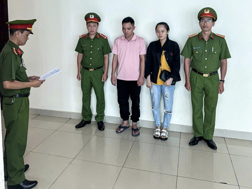 Khởi tố 2 đối tượng sản xuất, buôn bán phân bón giả