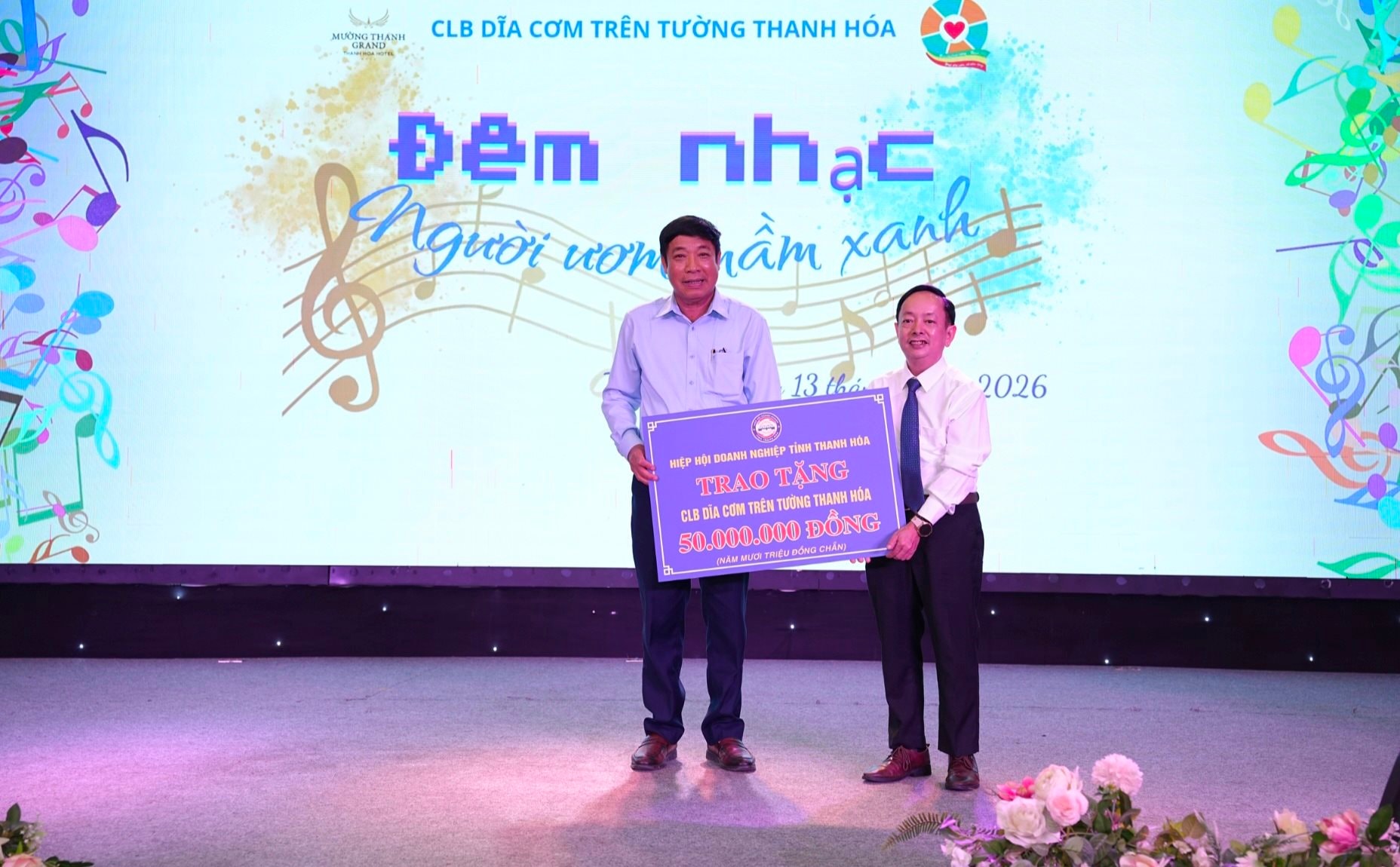 Đêm nhạc “Người ươm mầm xanh” gây quỹ hơn 250 triệu đồng tiếp sức bệnh nhân nghèo