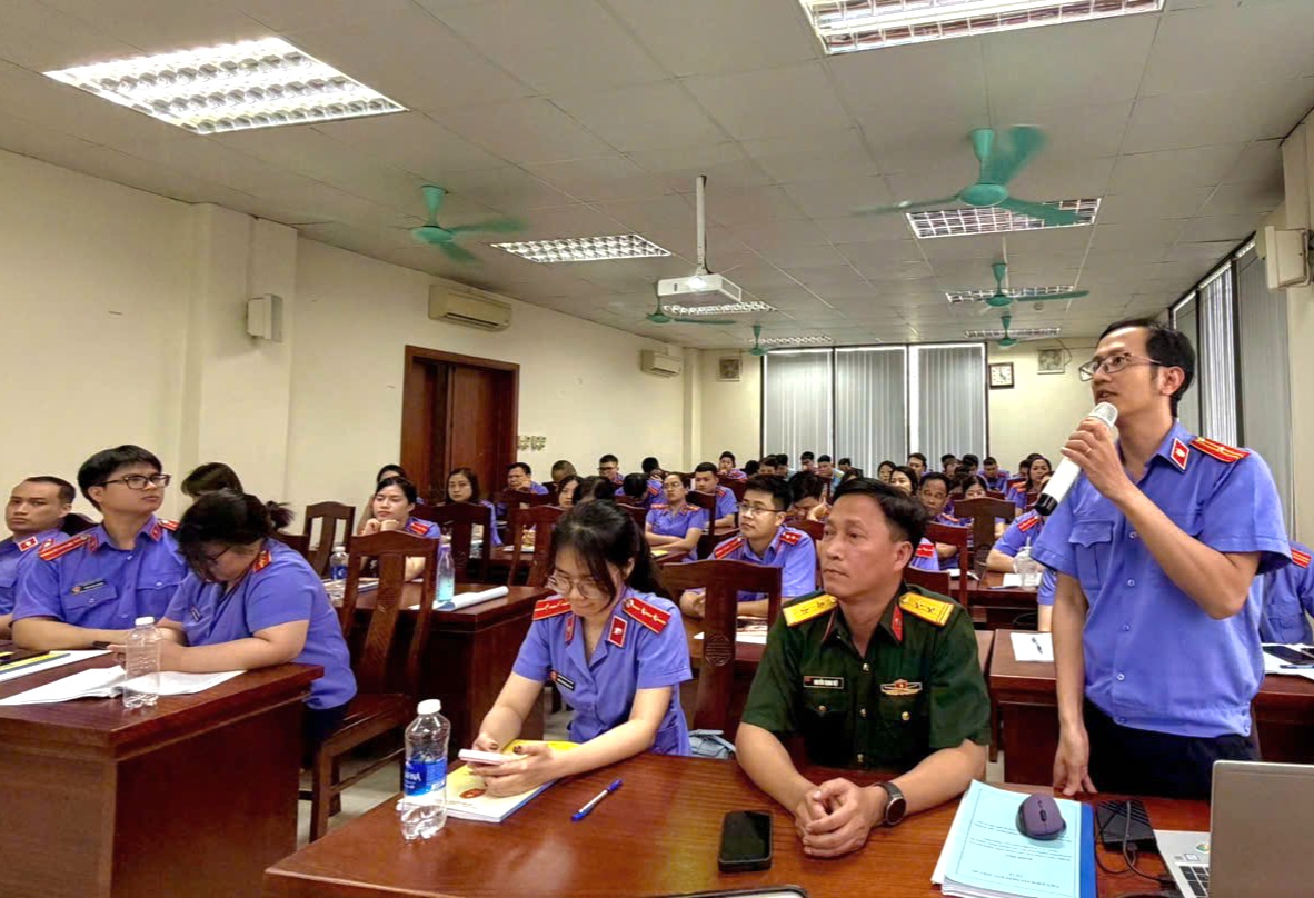 Gắn lý luận với thực tiễn công tác ngành Kiểm sát nhân dân