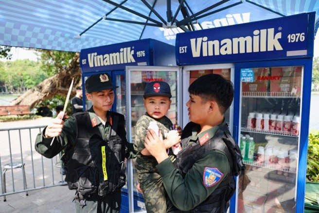 Vinamilk hỗ trợ 40 000 sản phẩm dinh dưỡng cho chương trình “Tổ quốc bình yên”