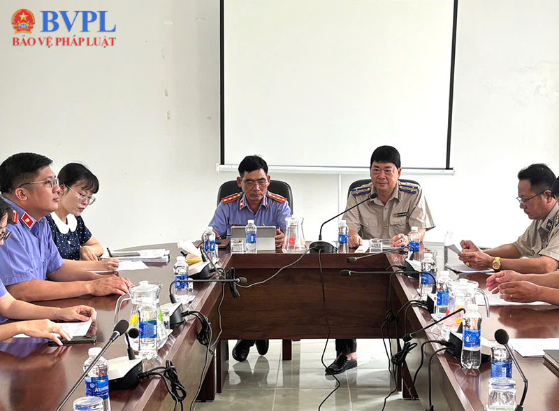 VKSND Khu vực 13 TP Cần Thơ trực tiếp kiểm sát công tác thi hành án dân sự