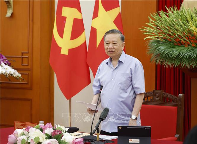 Chuyển mạnh từ tư duy quản lý giáo dục sang quản trị phát triển giáo dục