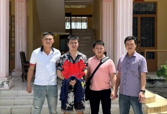 Bắt giữ đối tượng truy nã lừa đảo chiếm đoạt tài sản tại cửa khẩu Mộc Bài
