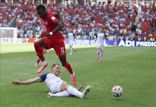 Canada hướng tới trận thắng đầu tiên trong lịch sử tham gia World Cup