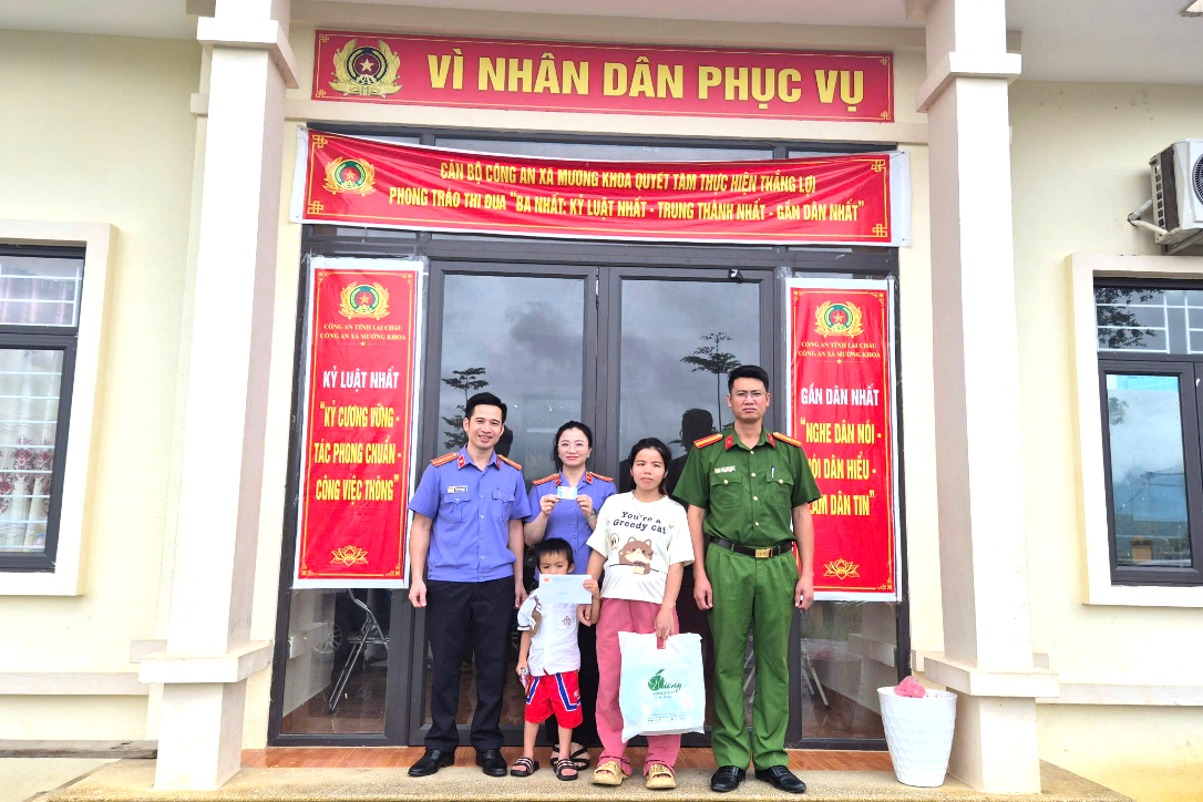 VKSND khu vực 2, tỉnh Lai Châu đồng hành bảo đảm quyền công dân cho trẻ em vùng cao