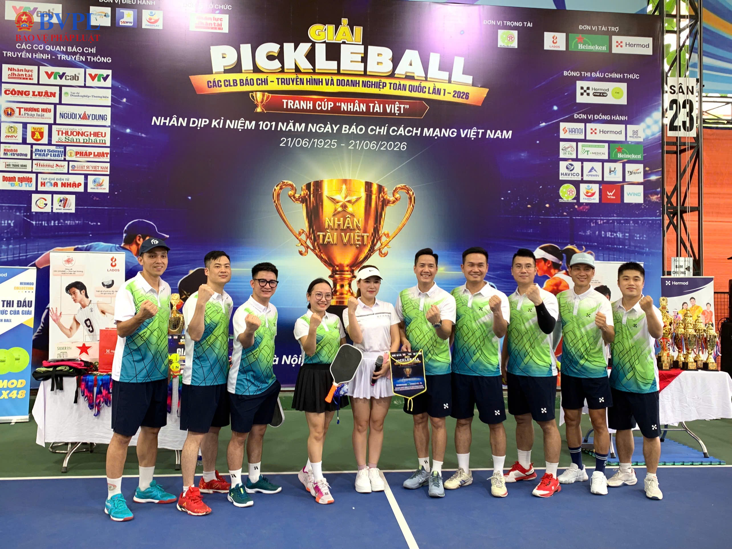 Kết nối người làm báo qua những trận cầu Pickleball sôi động
