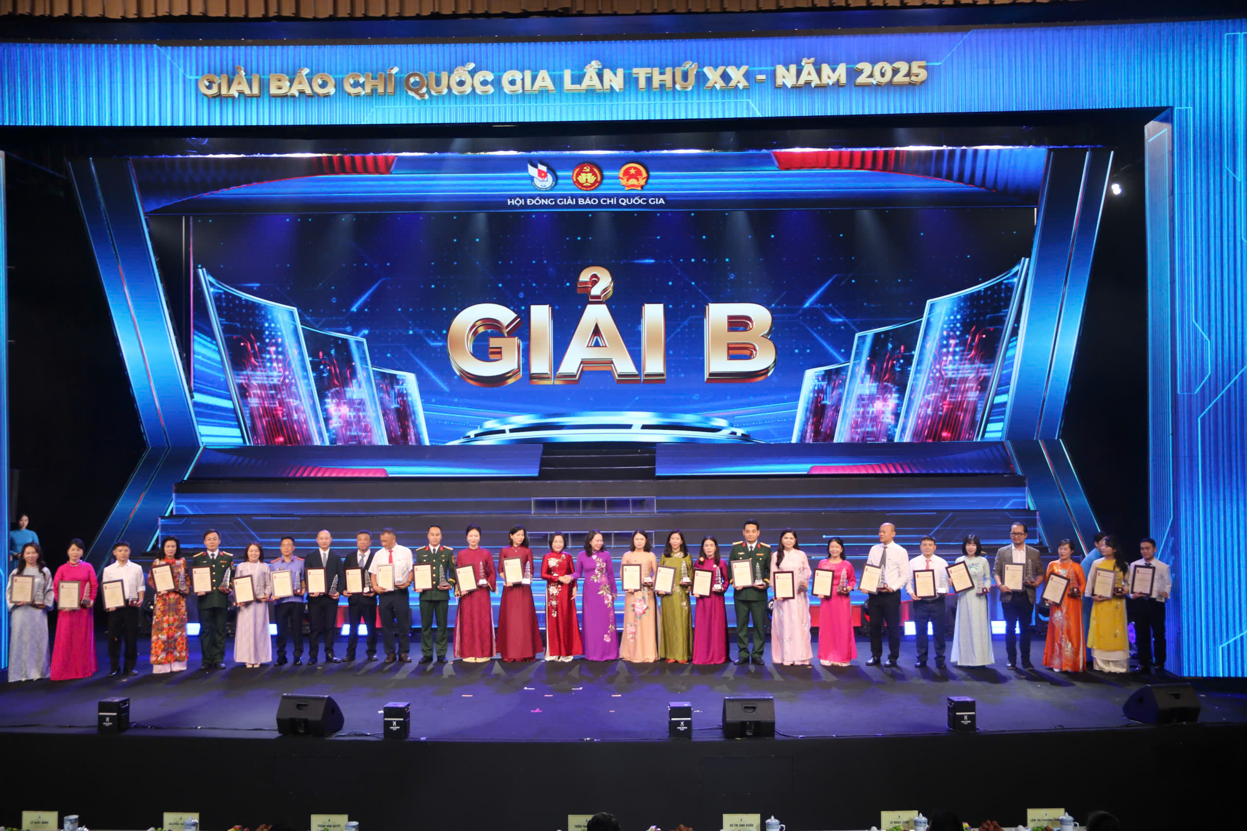 Báo Bảo vệ pháp luật đạt Giải B tại Giải Báo chí Quốc gia lần thứ XX