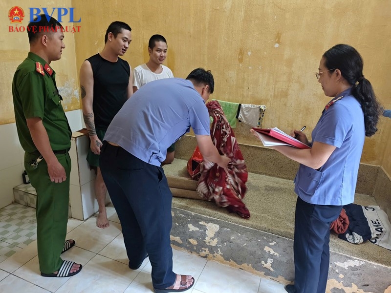 Quy định về định mức ăn, ở, chế độ đối với người bị tạm giữ, tạm giam