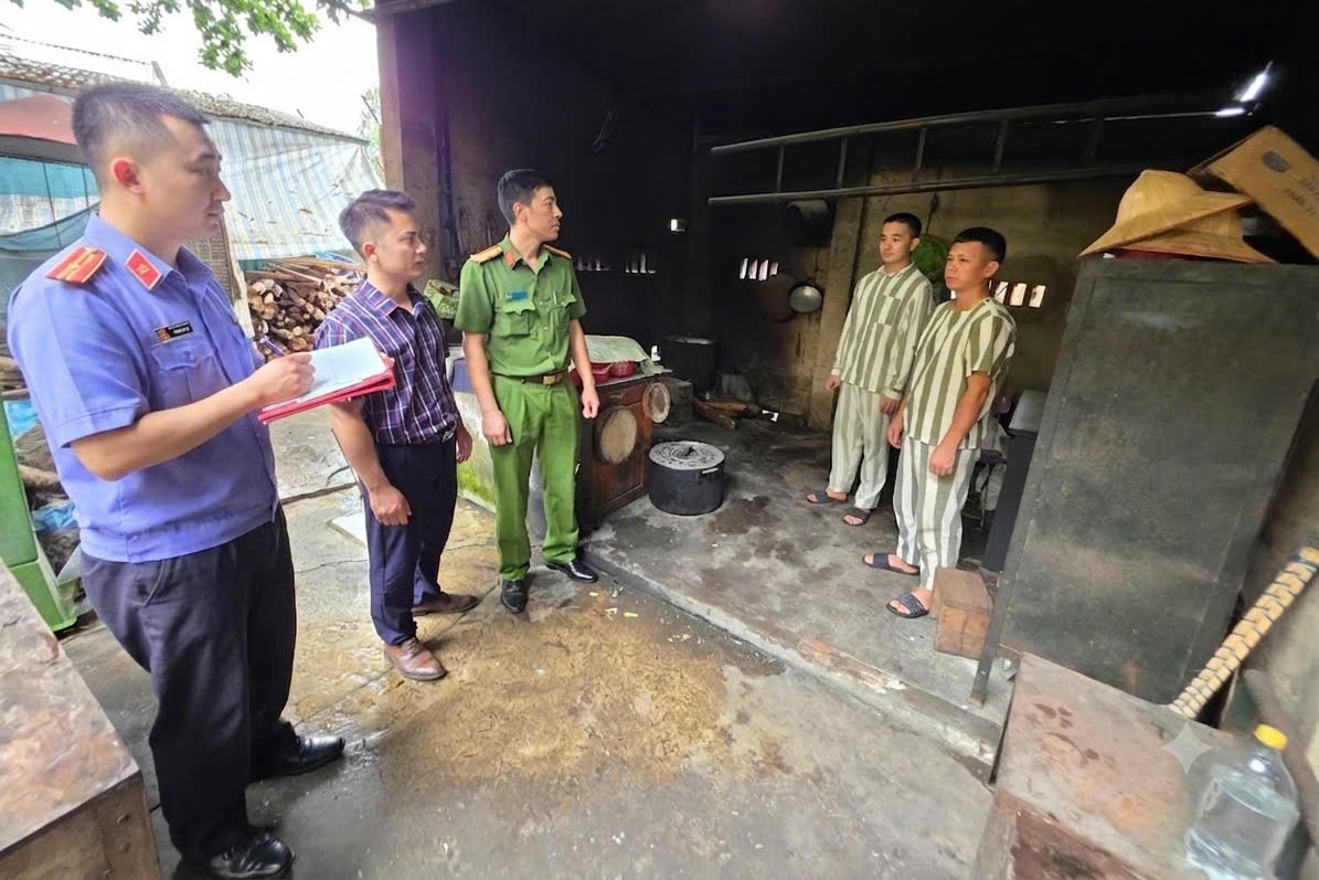VKSND tỉnh Sơn La trực tiếp kiểm sát tại Phân trại tạm giam Mường La