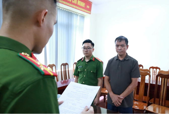 Phê chuẩn khởi tố đối tượng lợi dụng chính sách bồi thường, giải phóng mặt bằng để trục lợi