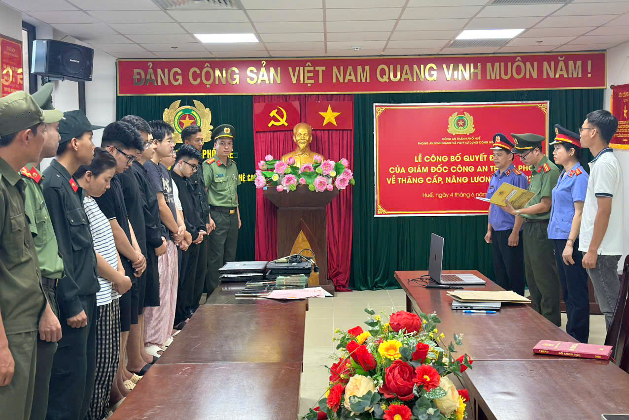 VKSND TP Huế phê chuẩn khởi tố 7 bị can trong vụ chiếm đoạt hơn 5,5 tỉ đồng qua mạng