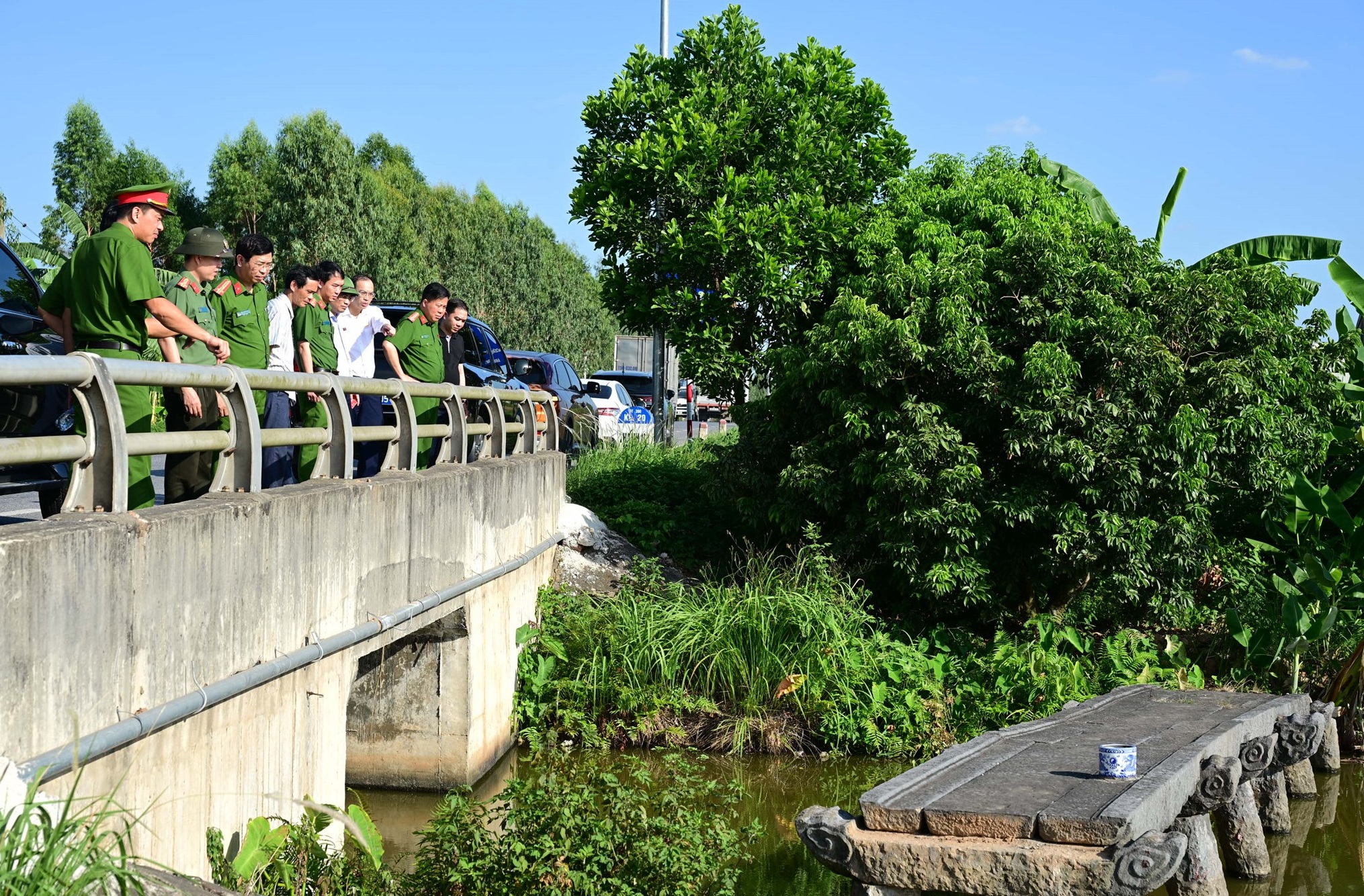 Khám phá nhanh vụ trộm cấu kiện cầu đá cổ ở Hải Phòng