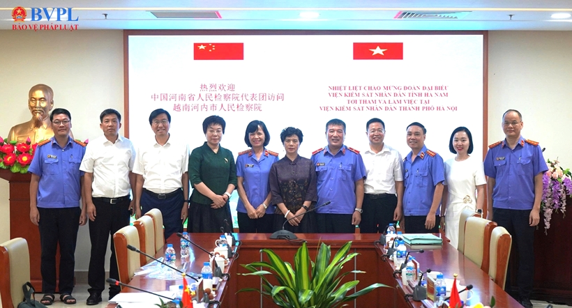 VKSND tỉnh Hà Nam, Trung Quốc thăm và làm việc với VKSND Thành phố Hà Nội