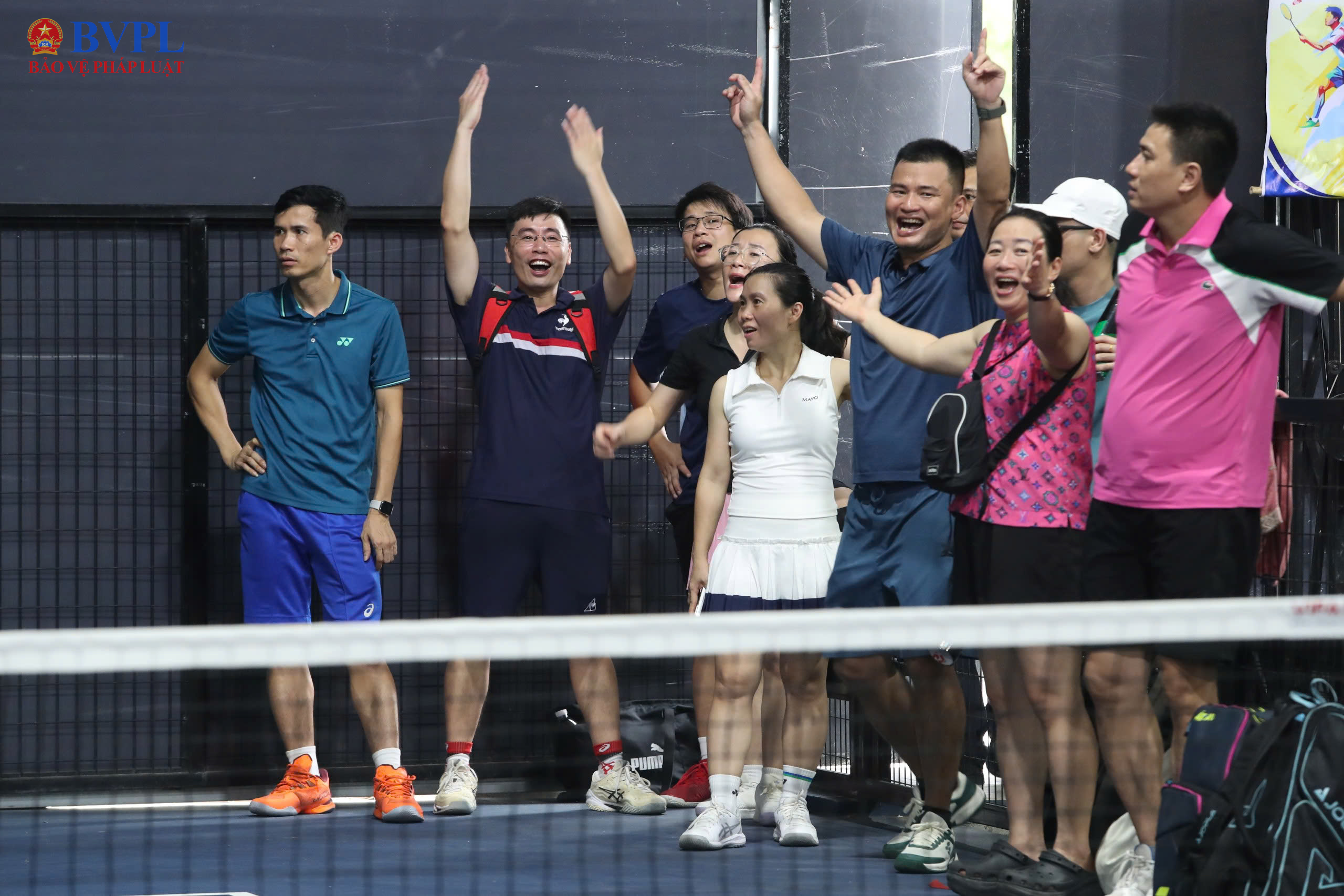 Cổ động viên “thổi lửa” cho các vận động viên ở bộ môn thi đấu Pickleball