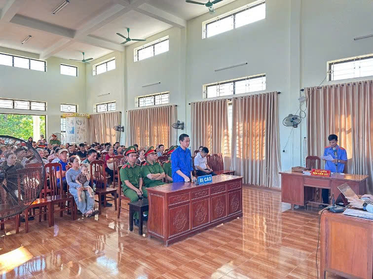 VKSND khu vực 7, tỉnh Hưng Yên phối hợp tổ chức phiên tòa lưu động xét xử các vụ án ma túy