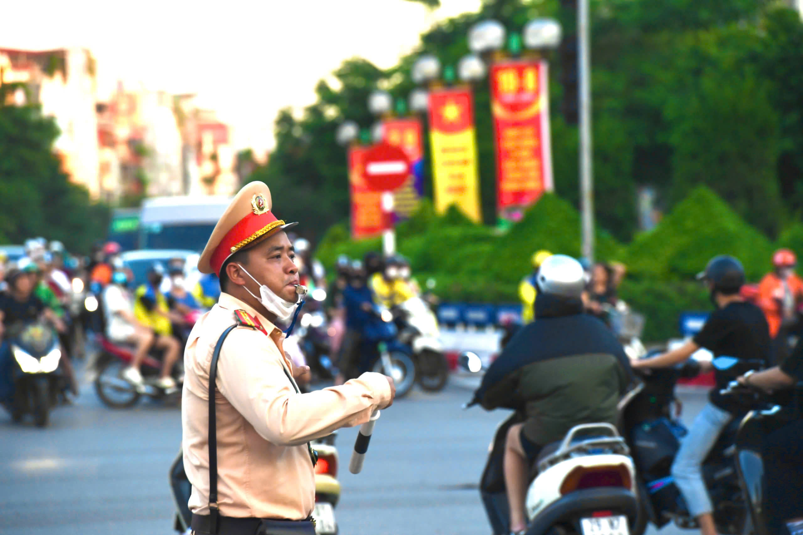 Hà Nội kéo giảm tai nạn giao thông trên cả ba tiêu chí trong 6 tháng đầu năm 2026