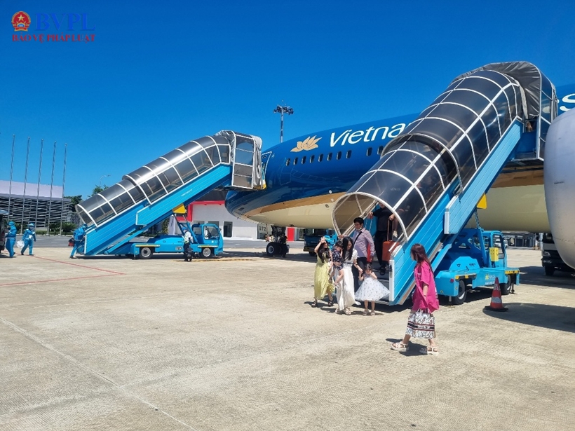 Bộ Xây dựng ban hành quy định mới về định giá dịch vụ hàng không dân dụng