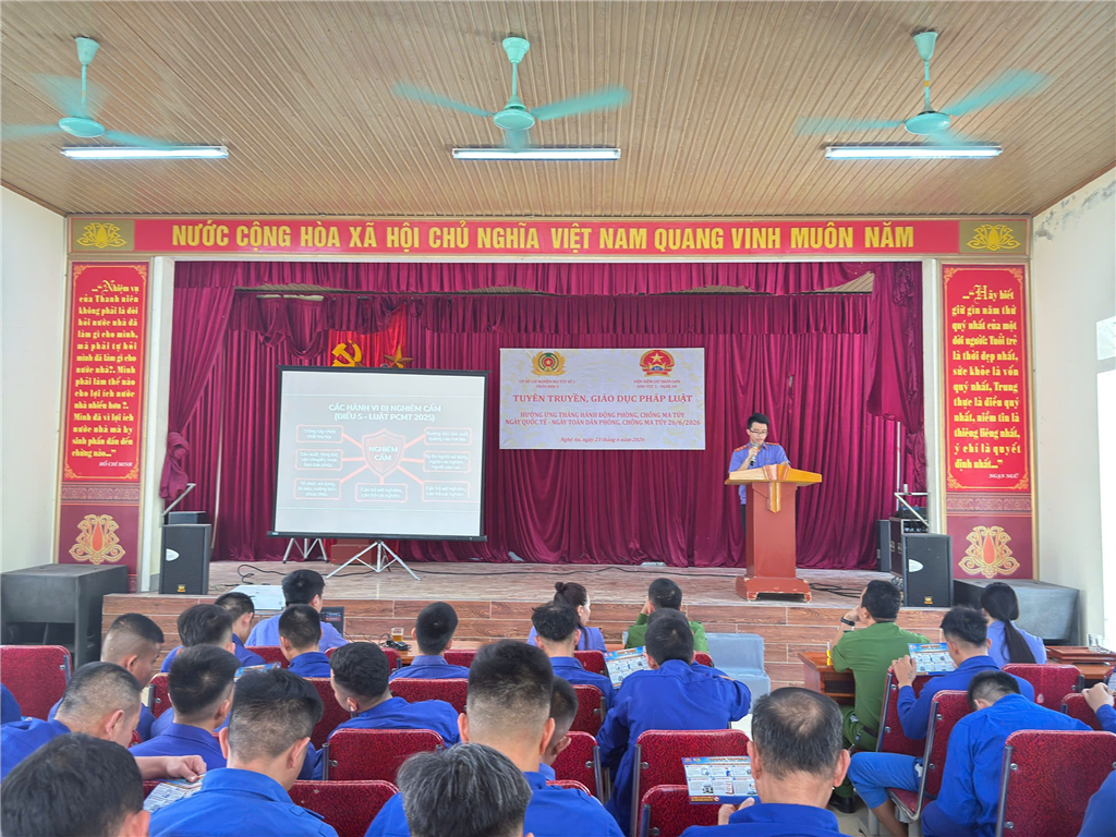 Tuyên truyền pháp luật về phòng, chống ma túy cho các học viên cai nghiện bắt buộc