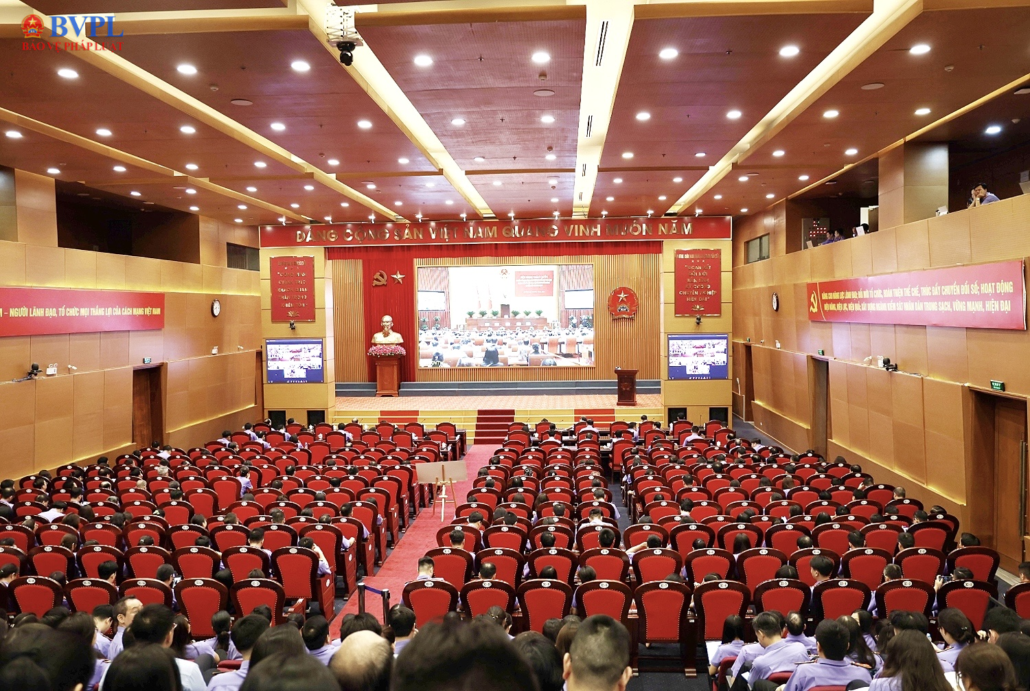 VKSND tối cao dự Hội nghị nghiên cứu, học tập, quán triệt và triển khai thực hiện thực hiện Nghị quyết số 10-NQ TW của Bộ Chính trị