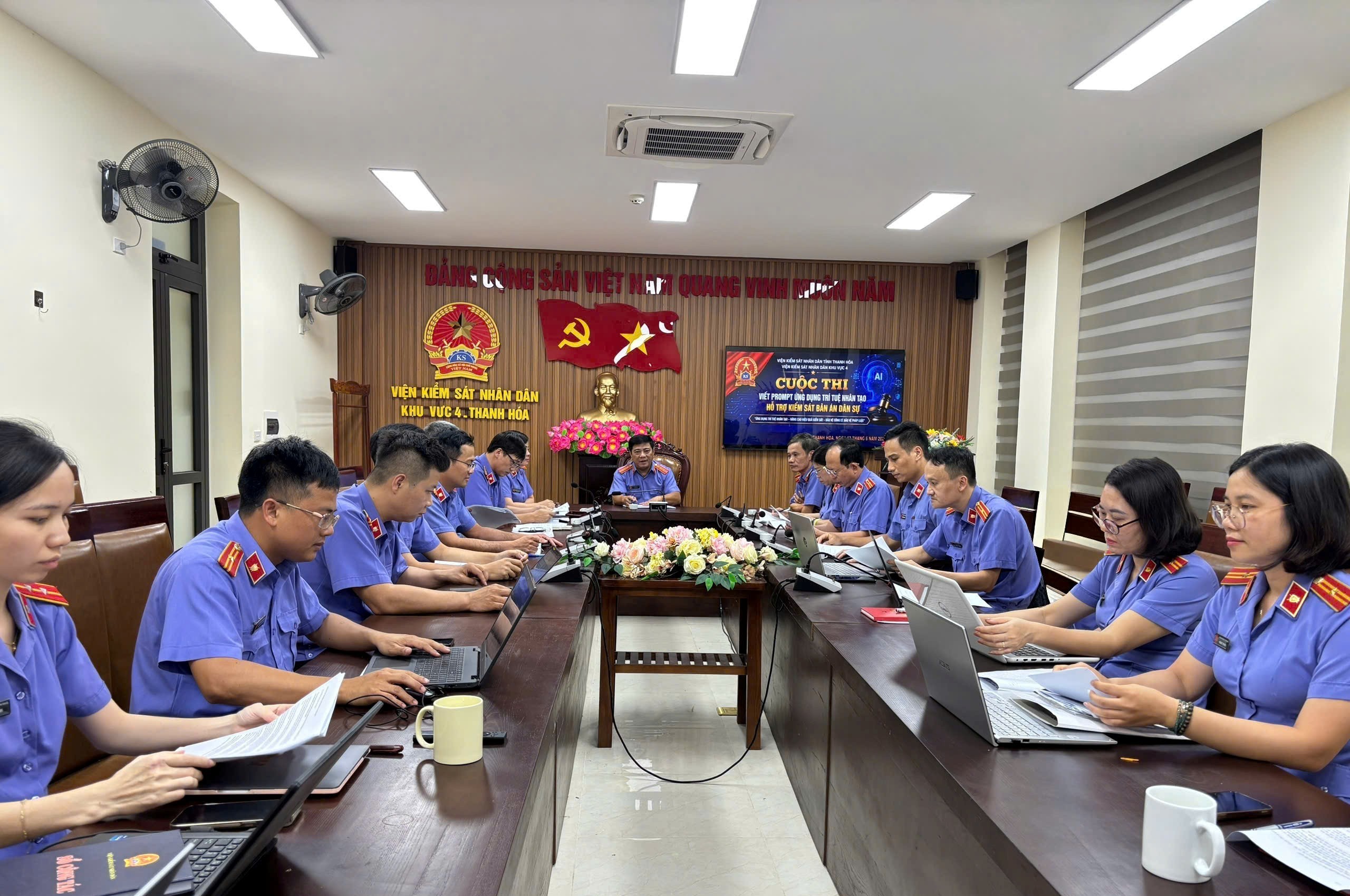 VKSND khu vực 4, Thanh Hoá tổ chức thành công cuộc thi “Viết prompt ứng dụng trí tuệ nhân tạo hỗ trợ kiểm sát bản án dân sự”