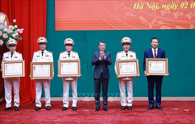 Thủ tướng Lê Minh Hưng Cần gắn bảo đảm an ninh với mở rộng không gian phát triển đất nước