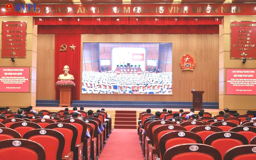 VKSND tối cao dự Hội nghị toàn quốc sơ kết 1 năm 6 tháng triển khai thực hiện Nghị quyết số 57