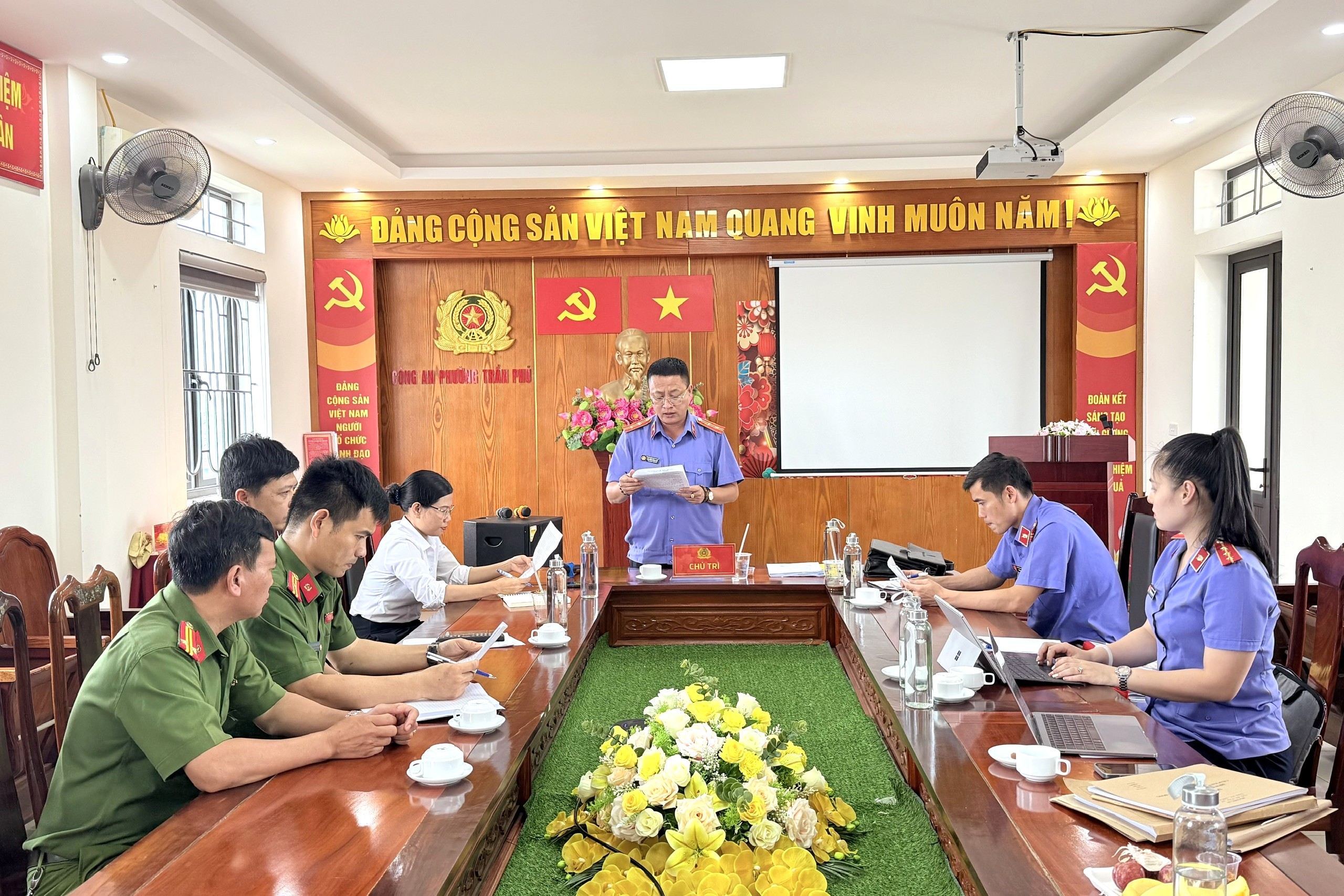Trực tiếp kiểm sát THAHS tại cộng đồng đợt 2 tại 22 22 UBND cấp xã