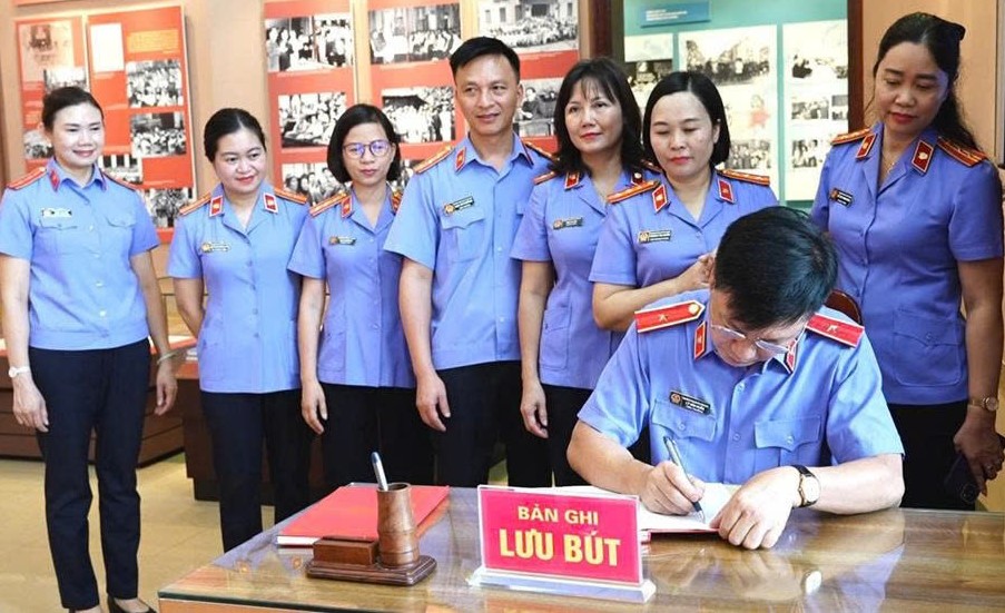 Sinh hoạt chuyên đề về thân thế và sự nghiệp đồng chí Hoàng Quốc Việt