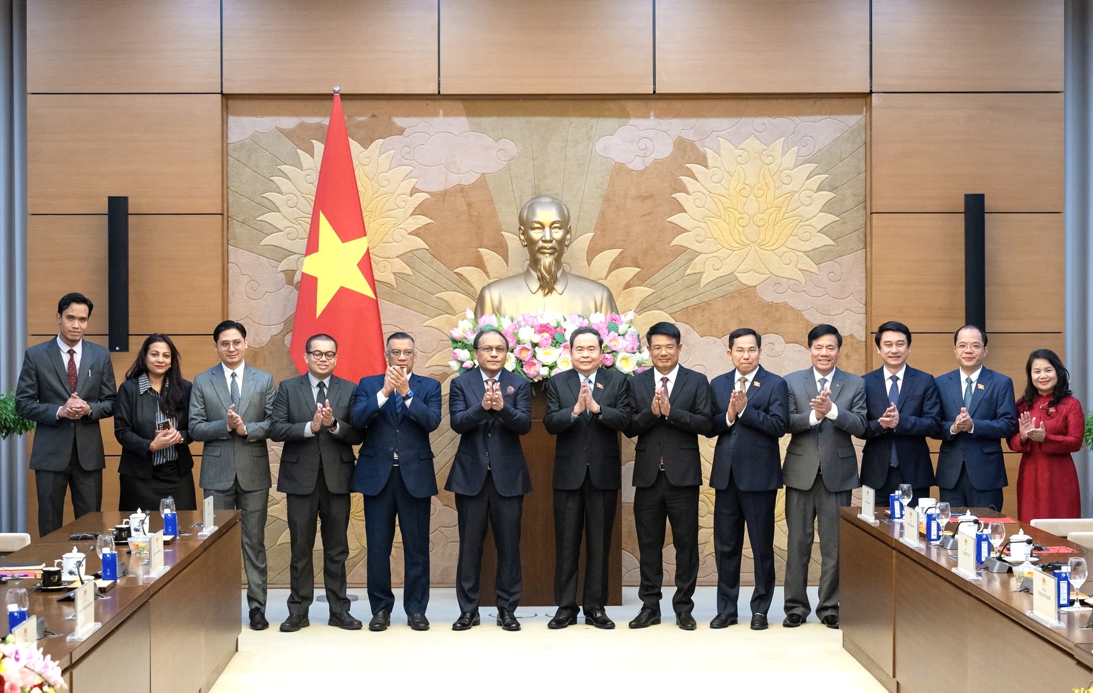 Chủ tịch Quốc hội Trần Thanh Mẫn tiếp Đoàn đại biểu cơ quan Tổng Chưởng lý Malaysia