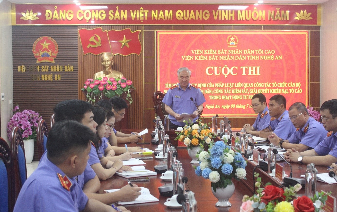 VKSND tỉnh Nghệ An tổ chức cuộc thi tìm hiểu pháp luật về tổ chức cán bộ và giải quyết khiếu nại, tố cáo