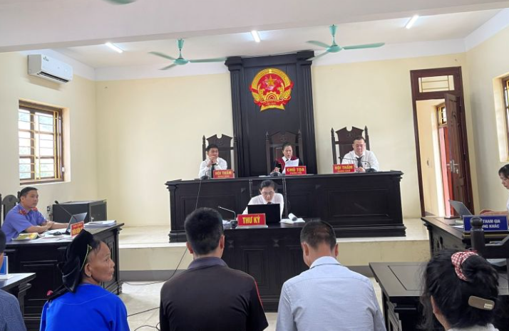 VKSND khu vực 4, tỉnh Lạng Sơn phối hợp tổ chức phiên tòa rút kinh nghiệm vụ tranh chấp quyền sử dụng đất