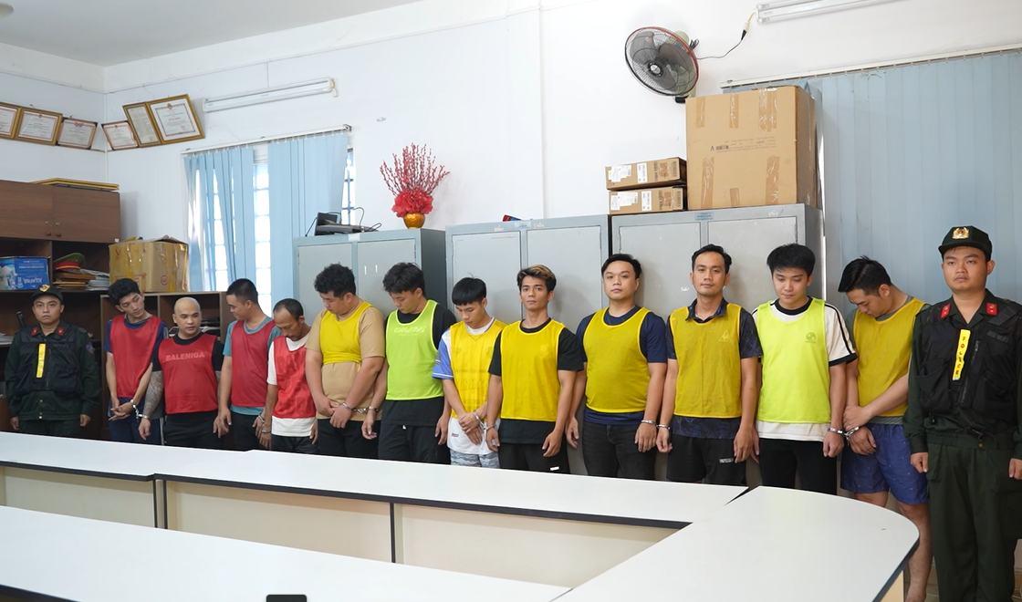 Khởi tố thêm 12 bị can trong hai đường dây cá độ bóng đá hơn 3 500 tỉ đồng
