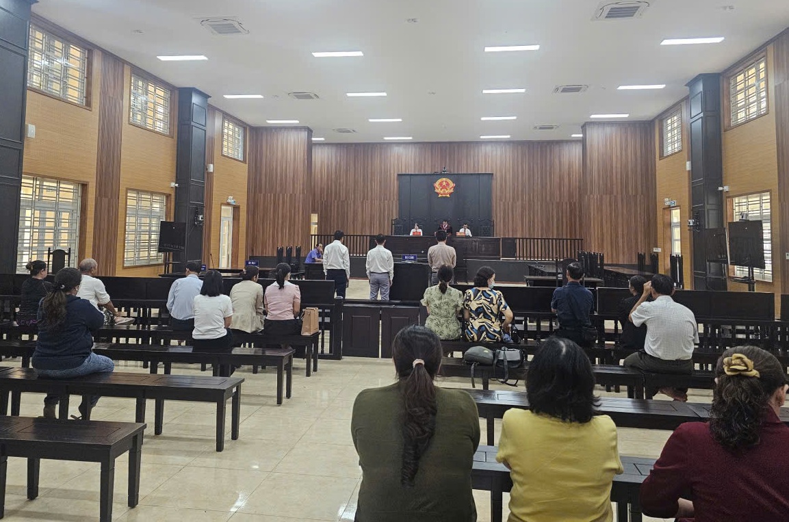 Cựu Giám đốc Bệnh viện Đa khoa vùng Tây Nguyên và 2 thuộc cấp lãnh án