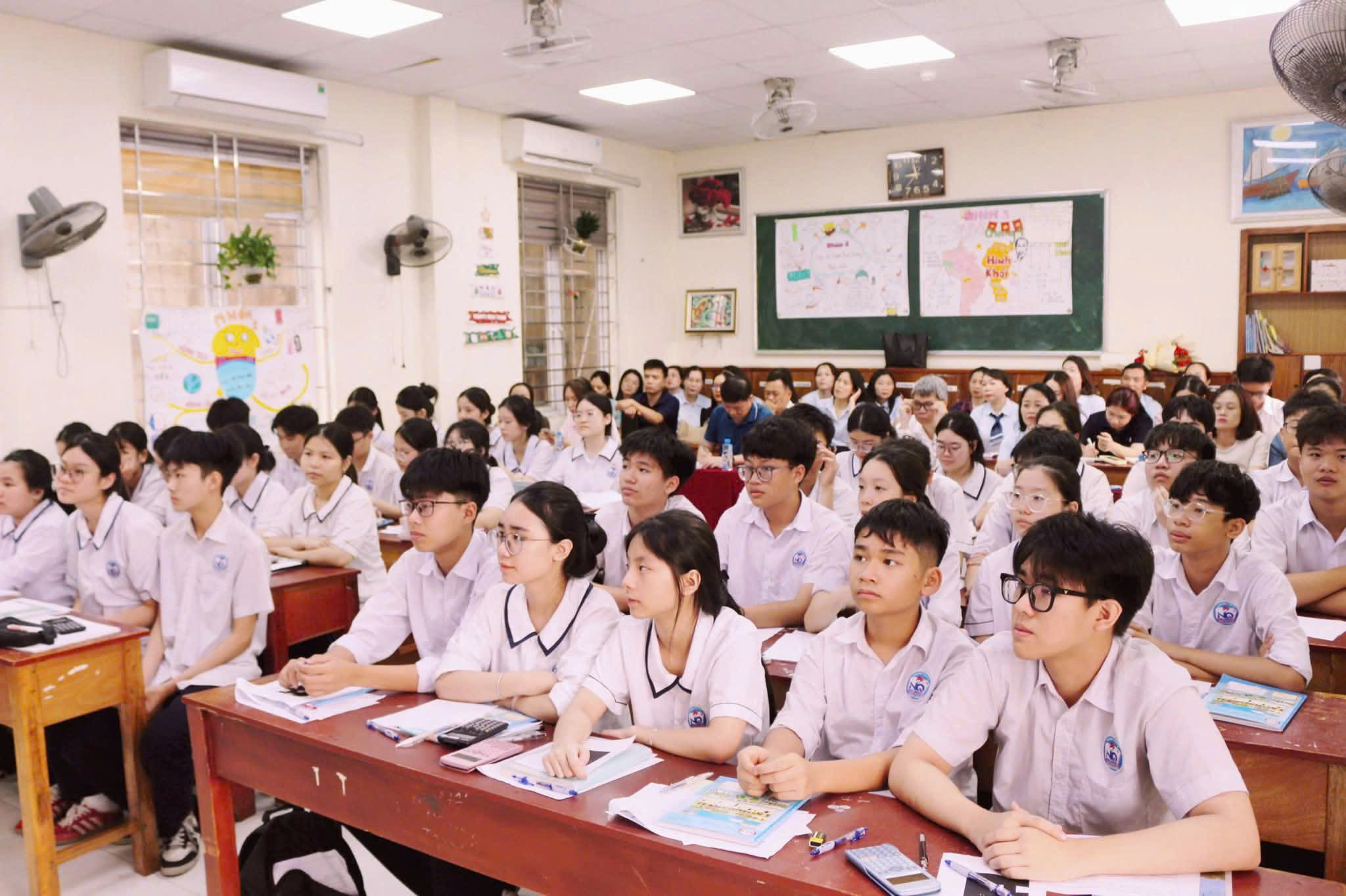 Hải Phòng miễn phí sách giáo khoa cho học sinh phổ thông từ năm học 2027-2028