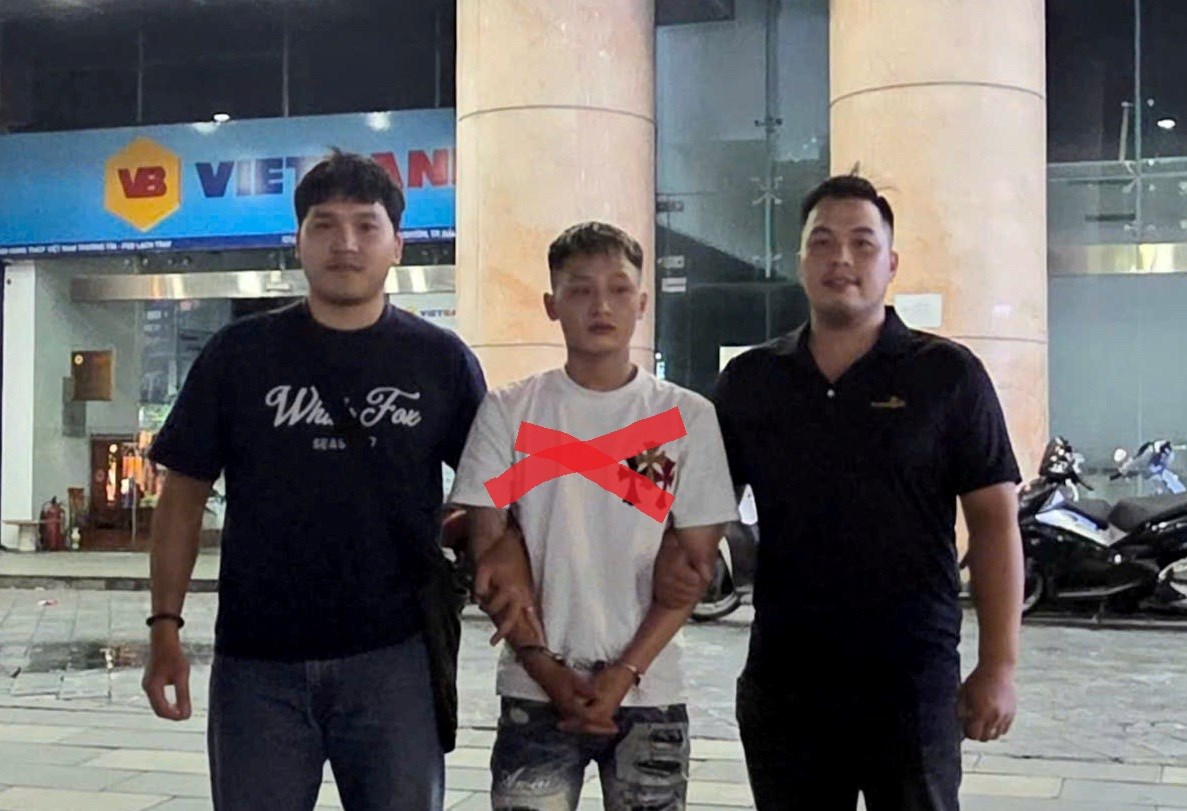 Bắt giữ đối tượng truy nã nguy hiểm về tội Cướp giật tài sản