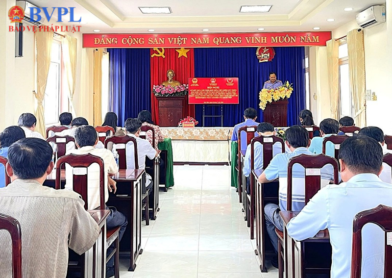 VKSND Khu vực 14 tỉnh An Giang ký kết quy chế phối hợp thực hiện Nghị quyết 205