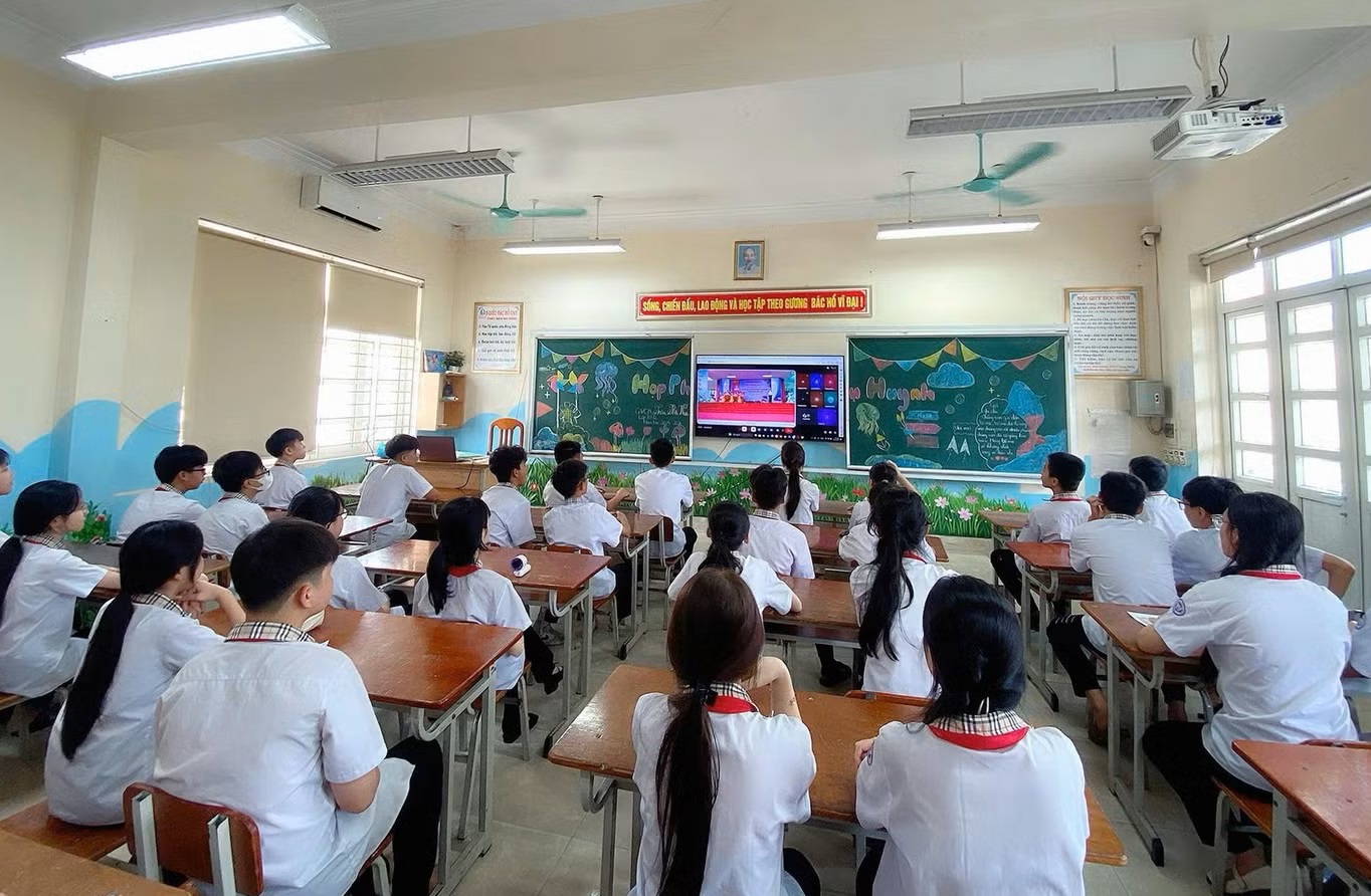 Quảng Ninh dành gần 800 tỉ đồng mỗi năm học cho 10 chính sách giáo dục đặc thù