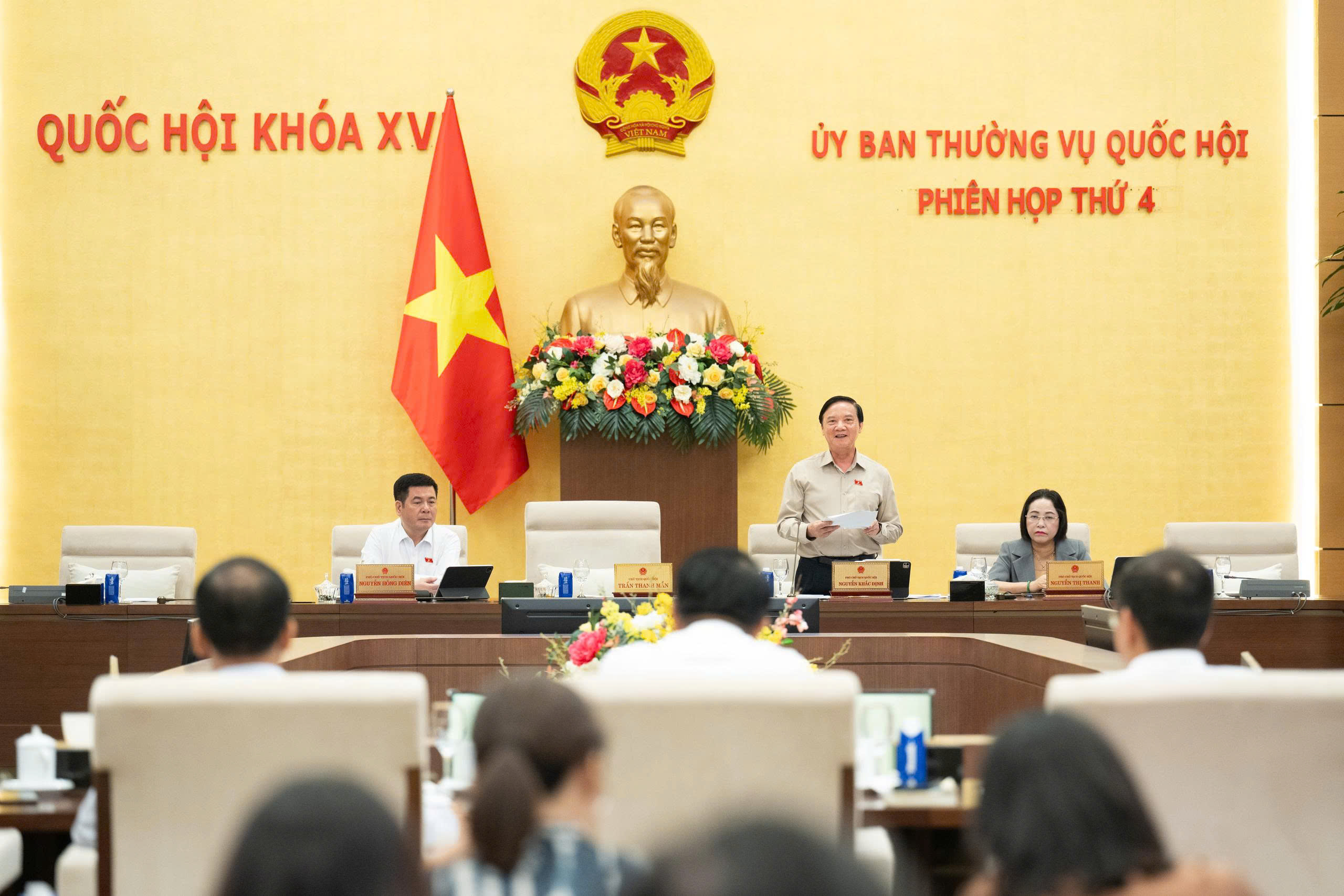 Ủy ban Thường vụ Quốc hội thảo luận, cho ý kiến về dự án Bộ luật Tố tụng hình sự sửa đổi