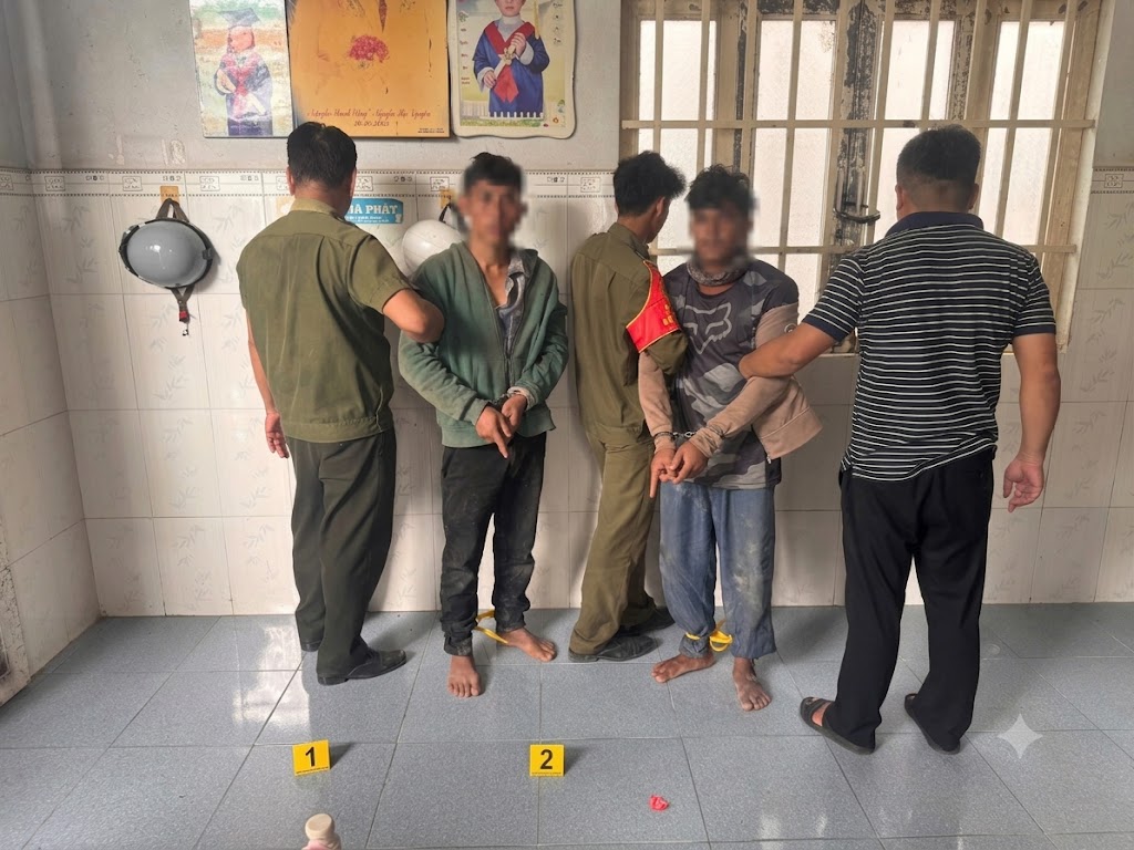 Bắt giữ 2 đối tượng người Campuchia gây hàng loạt vụ trộm xe máy